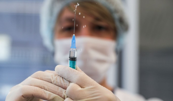 Короновирус под контролем: зарегистрирована обновленная вакцина от заразы